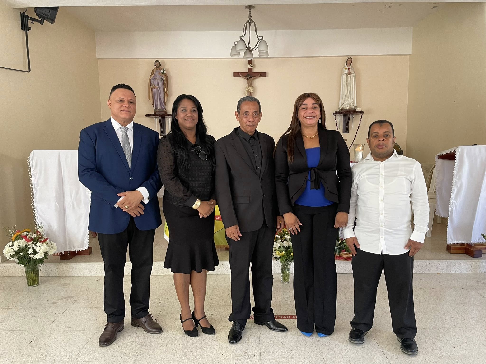 Directora Esperanza De Dios Ramírez encabeza misa por los 11 años de Hatillo como Distrito Municipal.